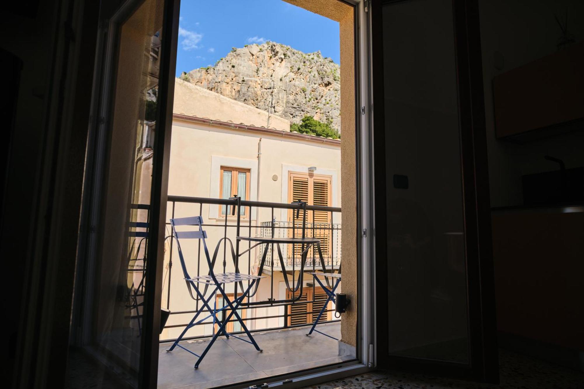 Savade Cefalu Bagian luar foto